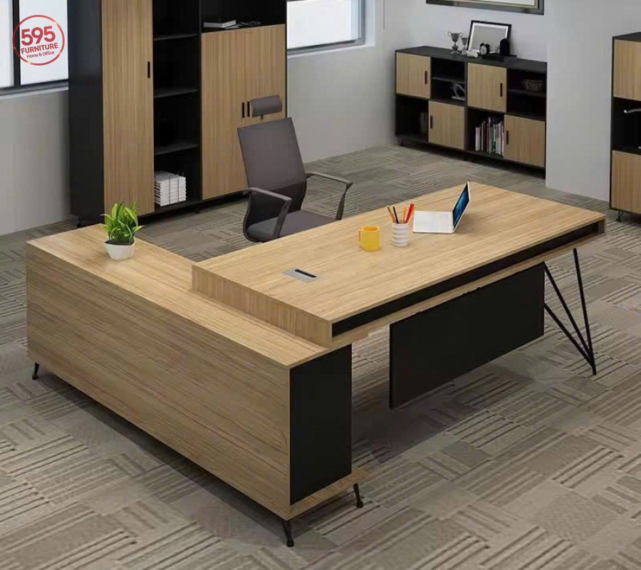 BÀN GIÁM ĐỐC GDCS595-02